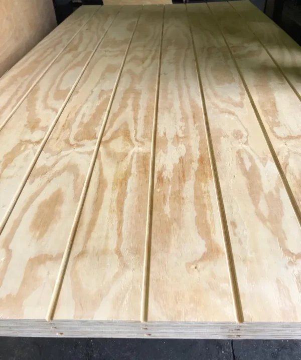 Tablero plywood 15mm ranurado